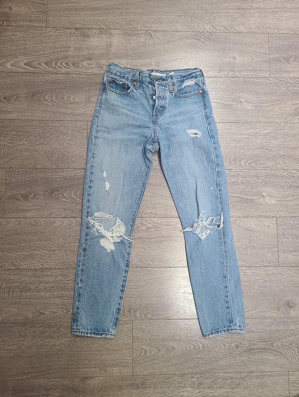 Levis Wedgie Jeans Size 25 Distressed